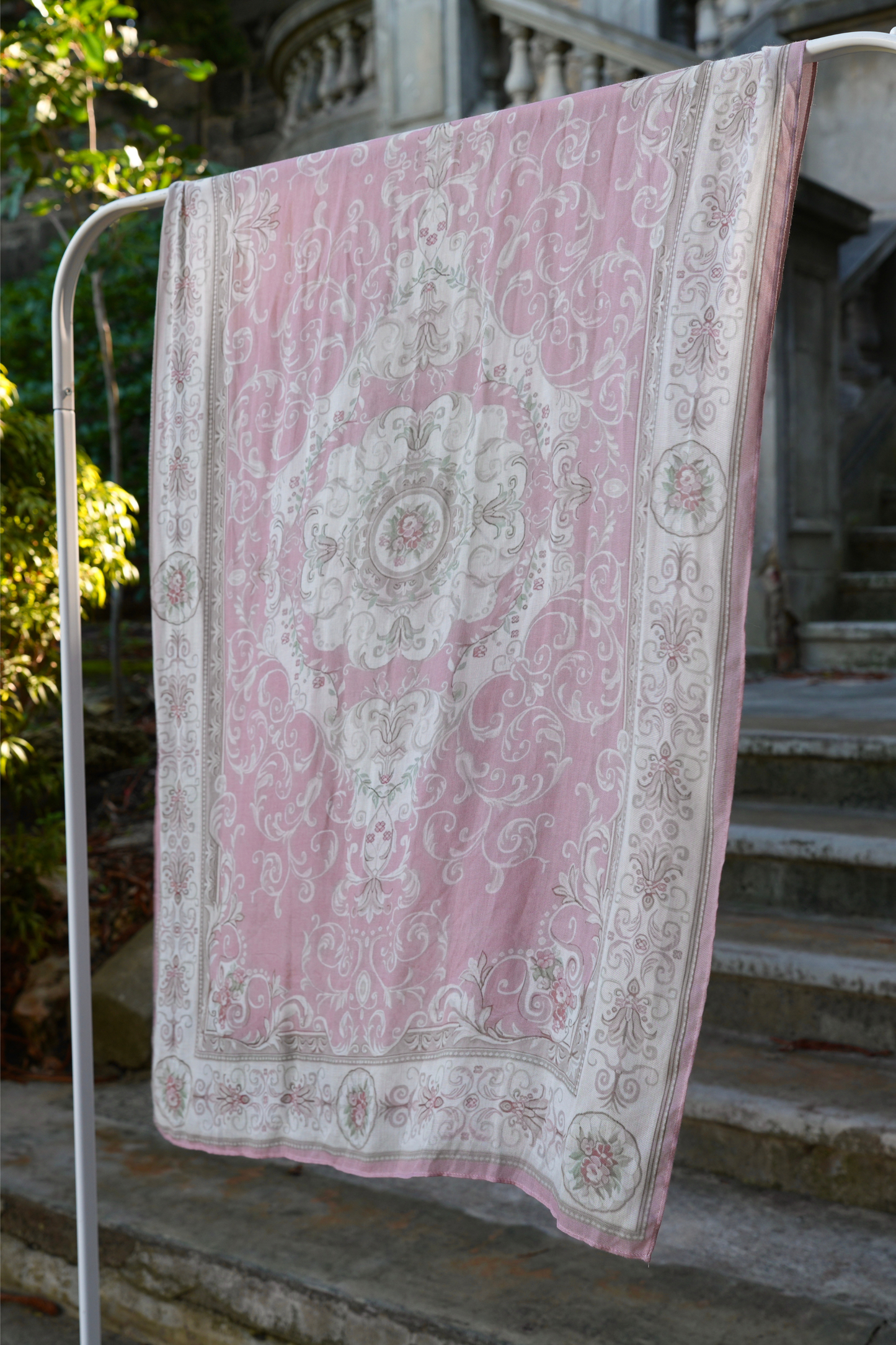 Turath Damask Rose Modal (PREORDER) ships end August
