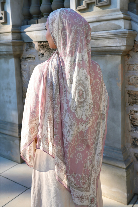 Turath Damask Rose Modal
