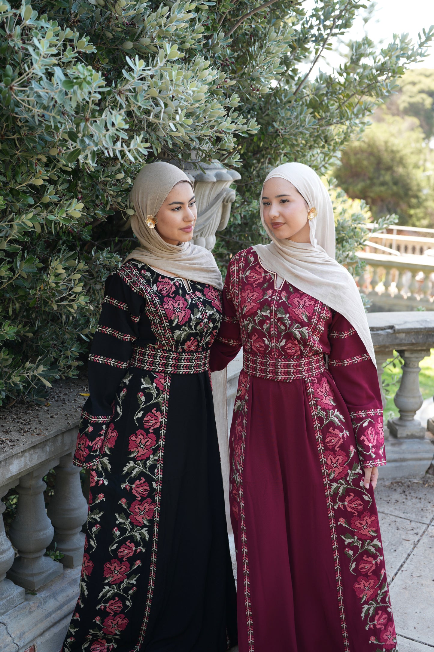 Wardat Rumman Thobe Dress